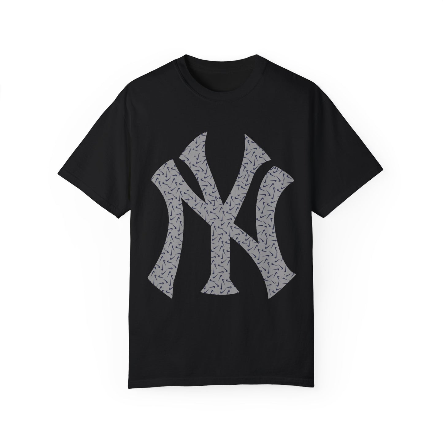 Yankee Legacy Tee Matches Zoom Vomero 5 Yankees colorway