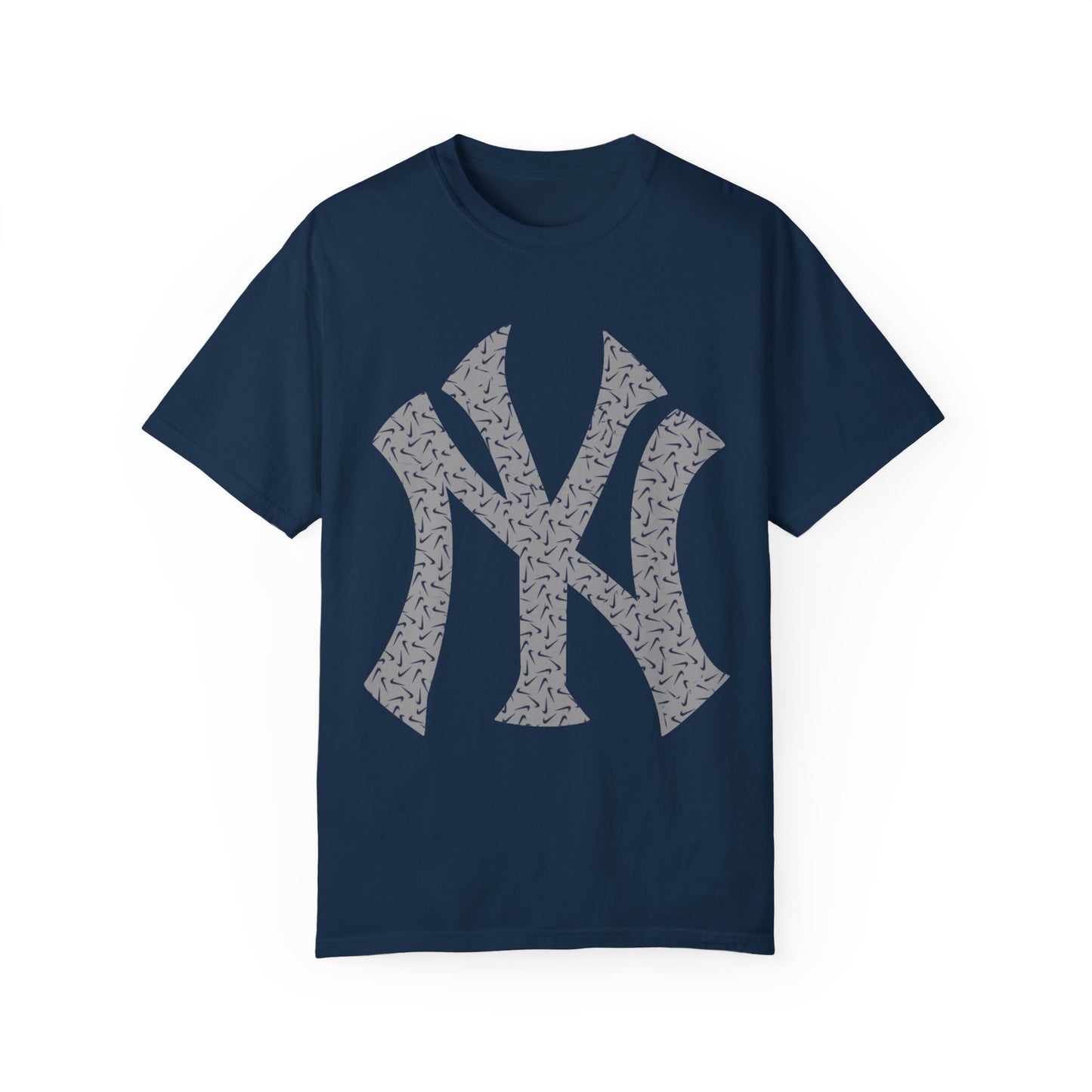 Yankee Legacy Tee Matches Zoom Vomero 5 Yankees colorway